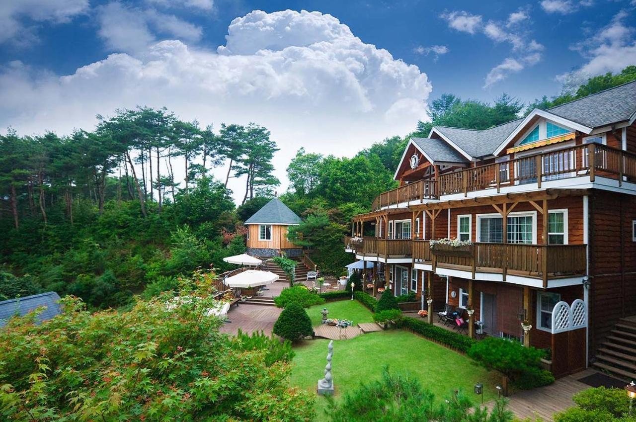 Violin Pension Hoengseong Екстер'єр фото